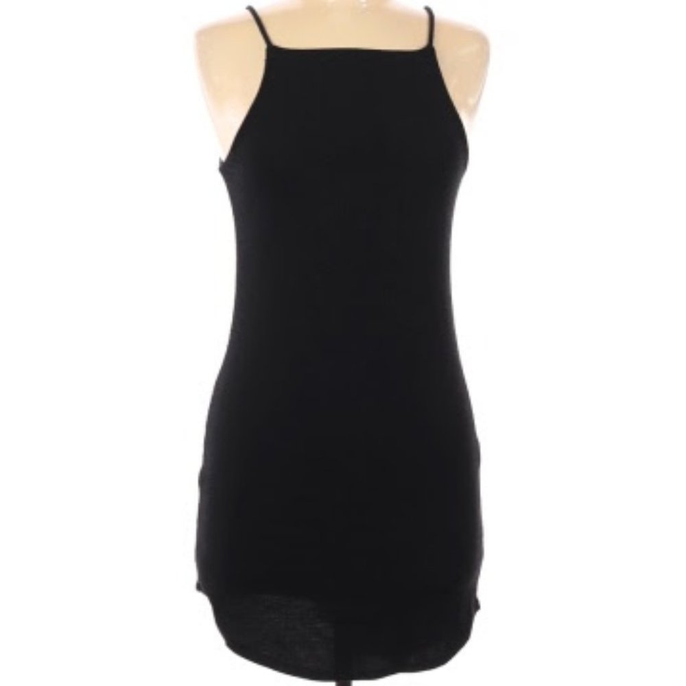black dress with side slits